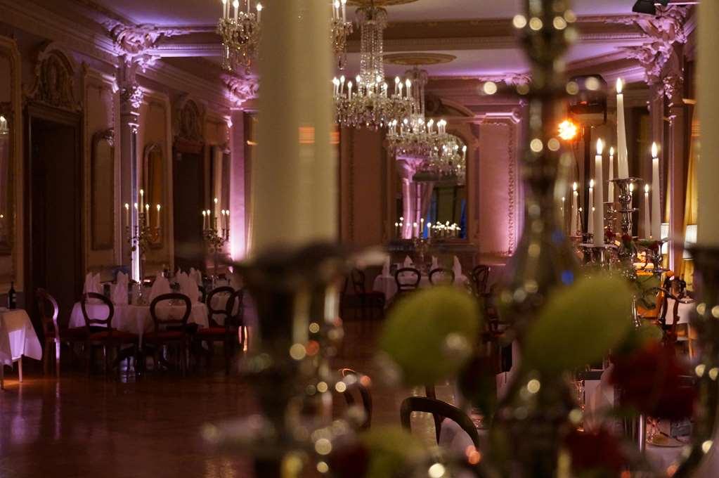 Grandhotel Giessbach Brienz  Buitenkant foto