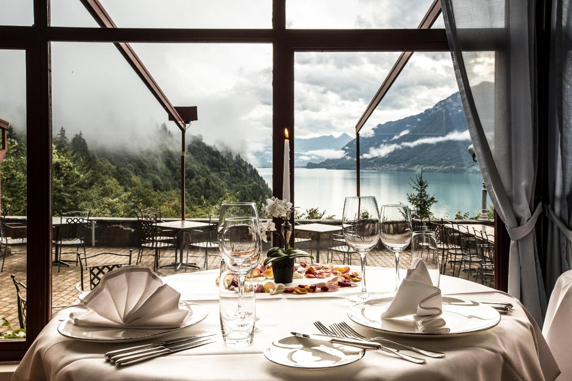 Grandhotel Giessbach Brienz  Buitenkant foto
